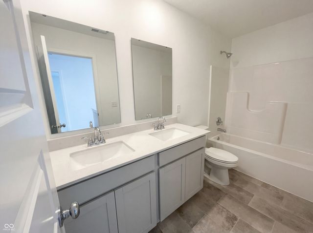 2415 Fir Drive, Greenfield, IN 46140