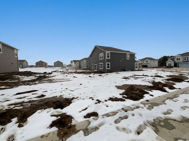 2415 Fir Drive, Greenfield, IN 46140