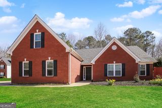 5382 Valley Forest Way, Flower Branch, GA 30542