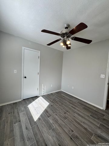 9219 Dublin, San Antonio, TX 78254