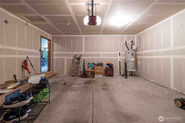 20402 5th Avenue Ct E, Spanaway, WA 98387