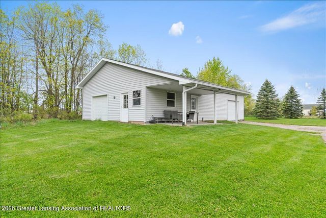 4995 W Cutler Road, Dewitt, MI 48820