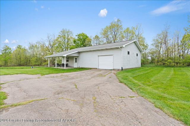 4995 W Cutler Road, Dewitt, MI 48820