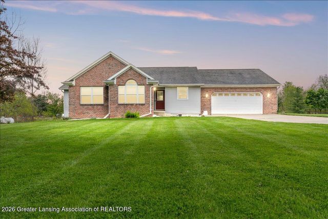 4995 W Cutler Road, Dewitt, MI 48820