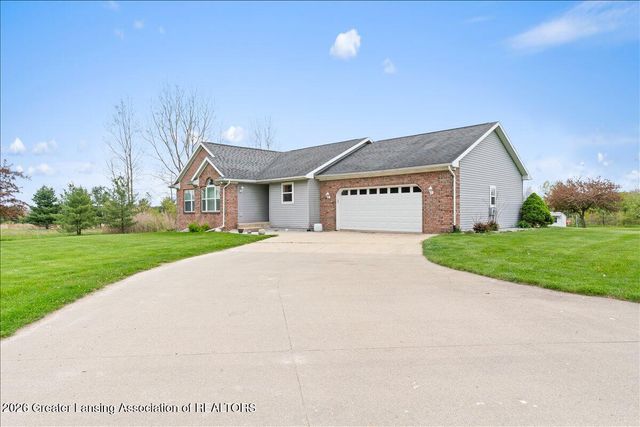 4995 W Cutler Road, Dewitt, MI 48820