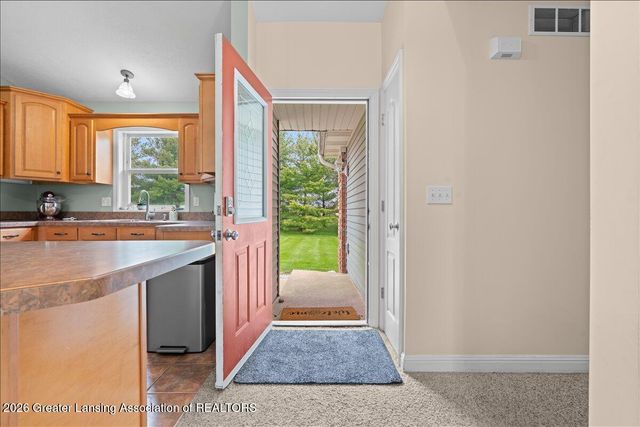 4995 W Cutler Road, Dewitt, MI 48820