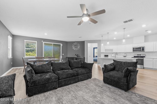 12278 GILLESPIE Avenue, Jacksonville, FL 32218