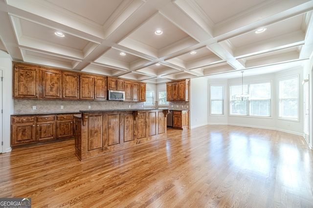9005 Maple Run Trail, Gainesville, GA 30506