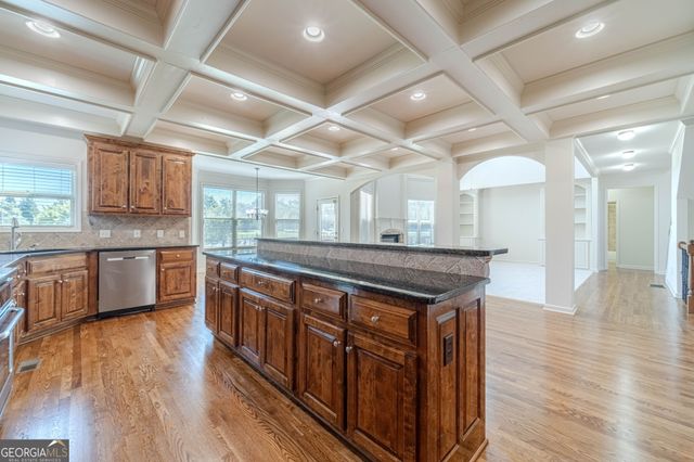 9005 Maple Run Trail, Gainesville, GA 30506