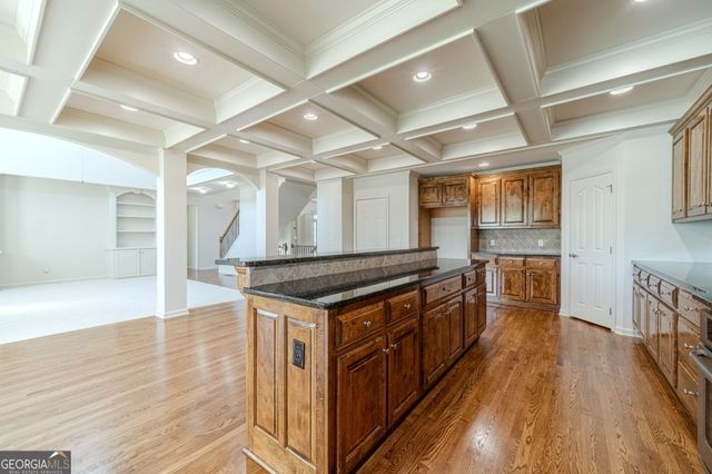 9005 Maple Run Trail, Gainesville, GA 30506
