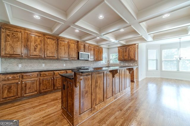 9005 Maple Run Trail, Gainesville, GA 30506