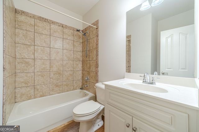 9005 Maple Run Trail, Gainesville, GA 30506