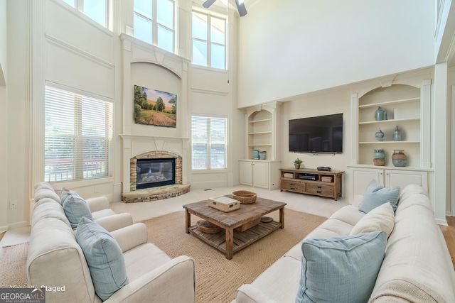 9005 Maple Run Trail, Gainesville, GA 30506