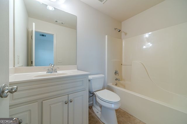 9005 Maple Run Trail, Gainesville, GA 30506