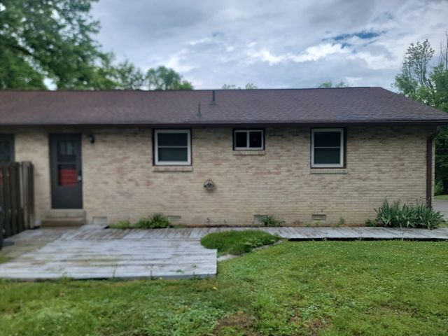 217 Sterling Rd A, Hendersonville, TN 37075