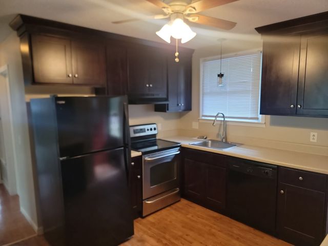 217 Sterling Rd A, Hendersonville, TN 37075