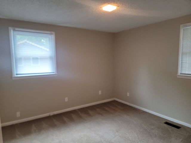 217 Sterling Rd A, Hendersonville, TN 37075