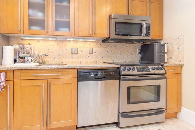 17 Dartmouth St. 3, Boston, MA 02116