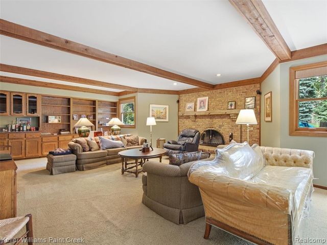 2950 Leyton Court, Rochester Hills, MI 48306