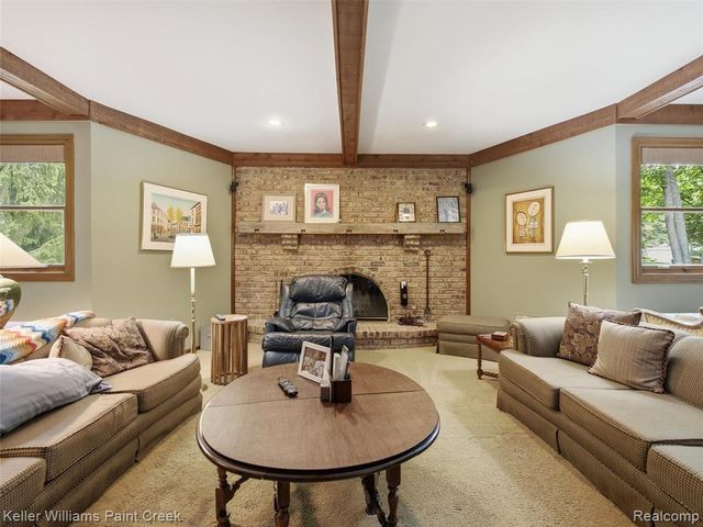 2950 Leyton Court, Rochester Hills, MI 48306