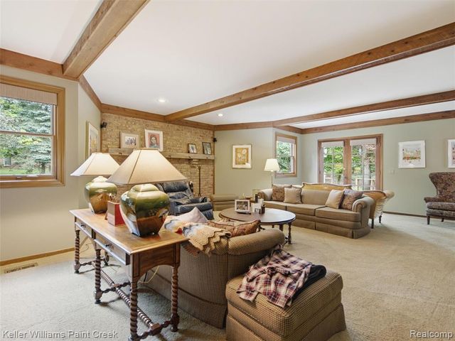 2950 Leyton Court, Rochester Hills, MI 48306