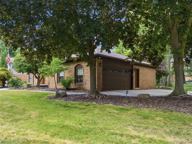 2950 Leyton Court, Rochester Hills, MI 48306