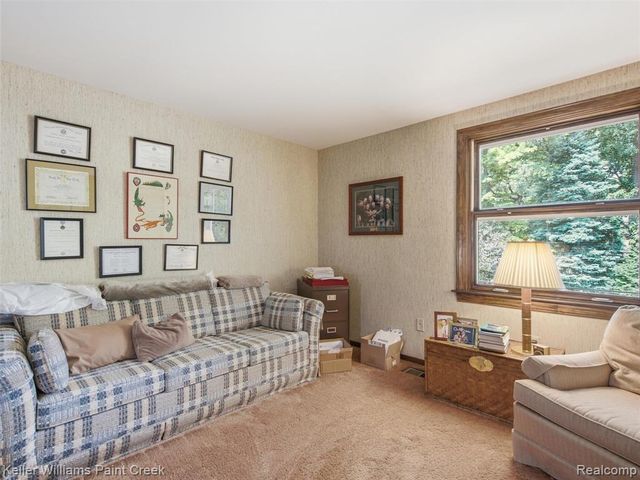 2950 Leyton Court, Rochester Hills, MI 48306