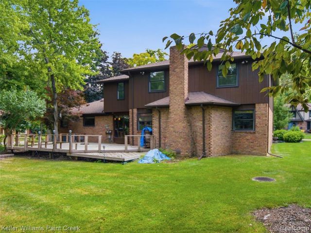 2950 Leyton Court, Rochester Hills, MI 48306