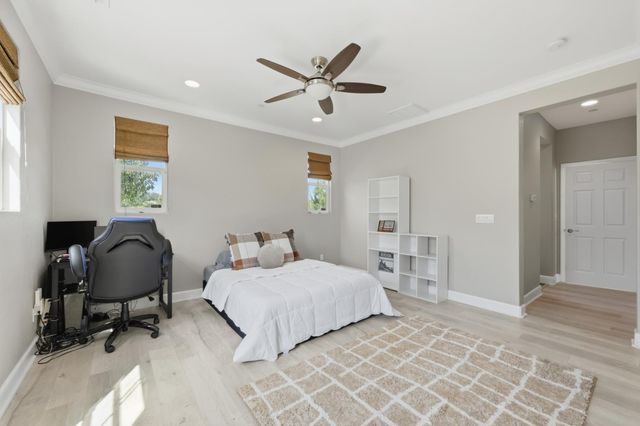 1533 Bonanza Ln, Folsom, CA 95630
