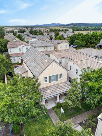 1533 Bonanza Ln, Folsom, CA 95630