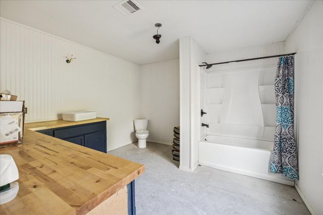 17986 Split Oak Circle, New Caney, TX 77357