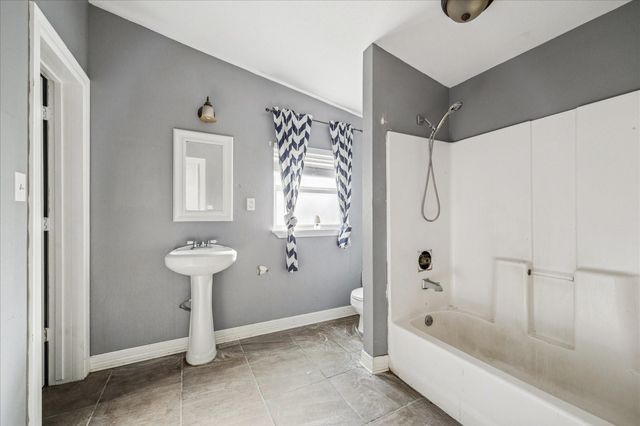 17986 Split Oak Circle, New Caney, TX 77357