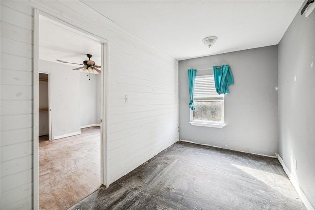 17986 Split Oak Circle, New Caney, TX 77357