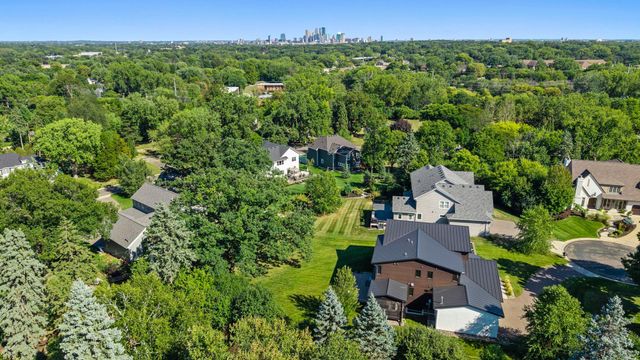 115 Brunswick Avenue N, Golden Valley, MN 55422