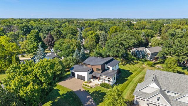 115 Brunswick Avenue N, Golden Valley, MN 55422
