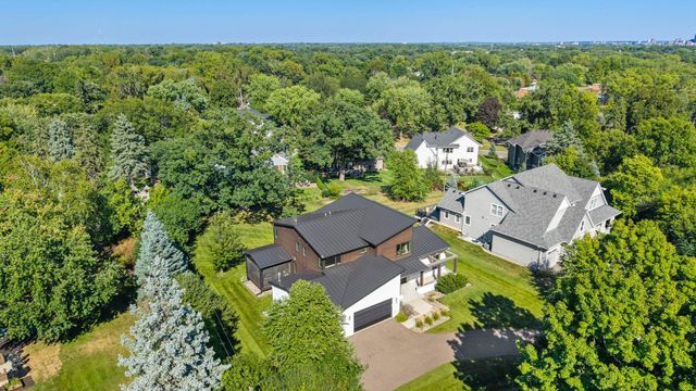 115 Brunswick Avenue N, Golden Valley, MN 55422