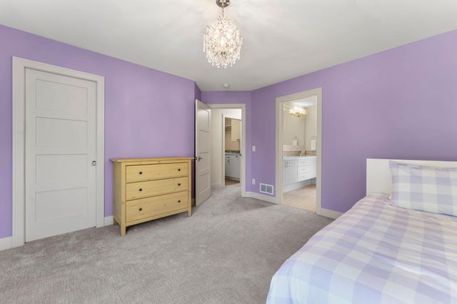 115 Brunswick Avenue N, Golden Valley, MN 55422