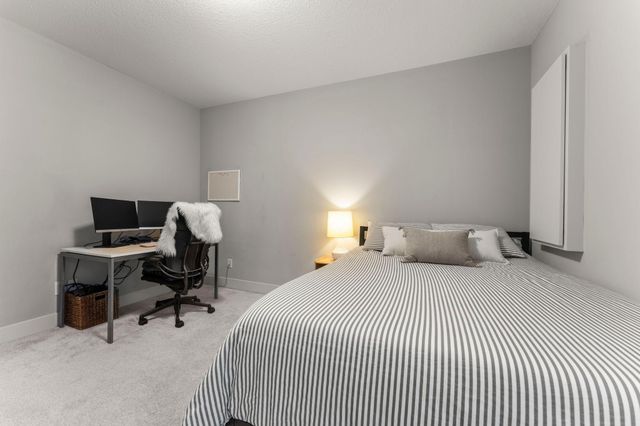 115 Brunswick Avenue N, Golden Valley, MN 55422