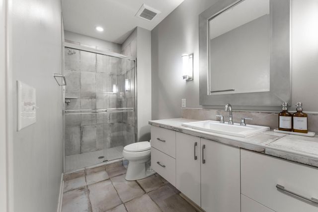 115 Brunswick Avenue N, Golden Valley, MN 55422