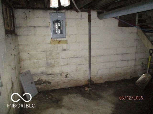 907 N Oxford Street, Indianapolis, IN 46201