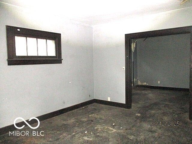 907 N Oxford Street, Indianapolis, IN 46201