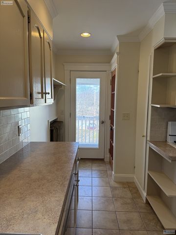 49 Winter 2, Medford, MA 02155