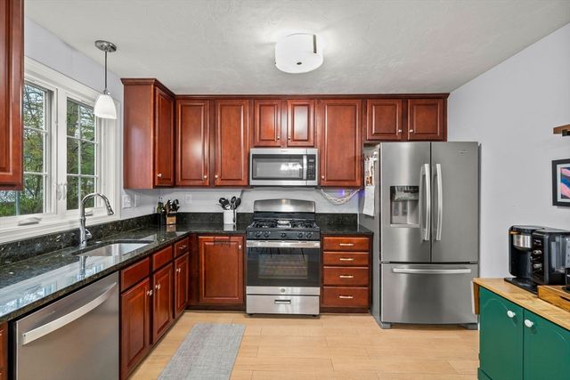 41 Boston Rd 445, Billerica, MA 01862