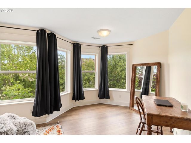 2519 Nw 24TH Cir, Camas, WA 98607
