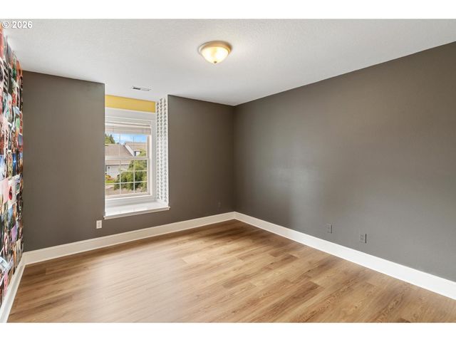 2519 Nw 24TH Cir, Camas, WA 98607