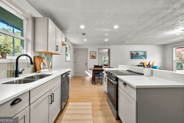 434 Phil Howe Road, Manchester, GA 31816