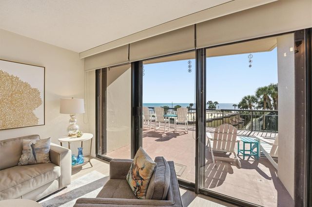 5220 Seawall Boulevard 338, Galveston, TX 77551