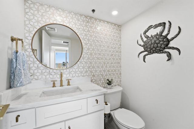 5220 Seawall Boulevard 338, Galveston, TX 77551