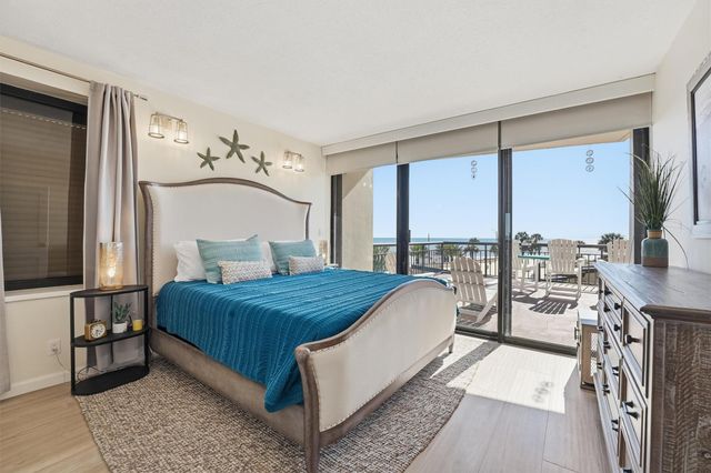 5220 Seawall Boulevard 338, Galveston, TX 77551