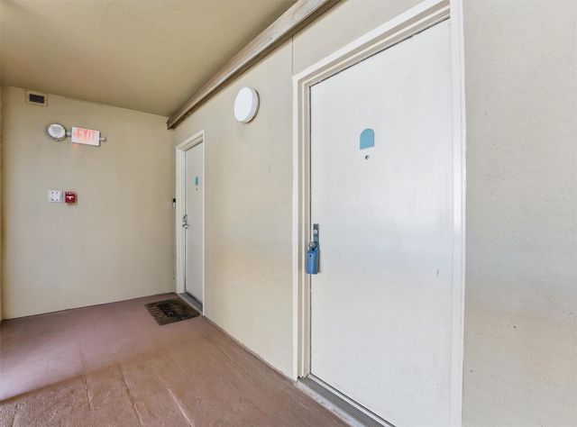 5220 Seawall Boulevard 338, Galveston, TX 77551